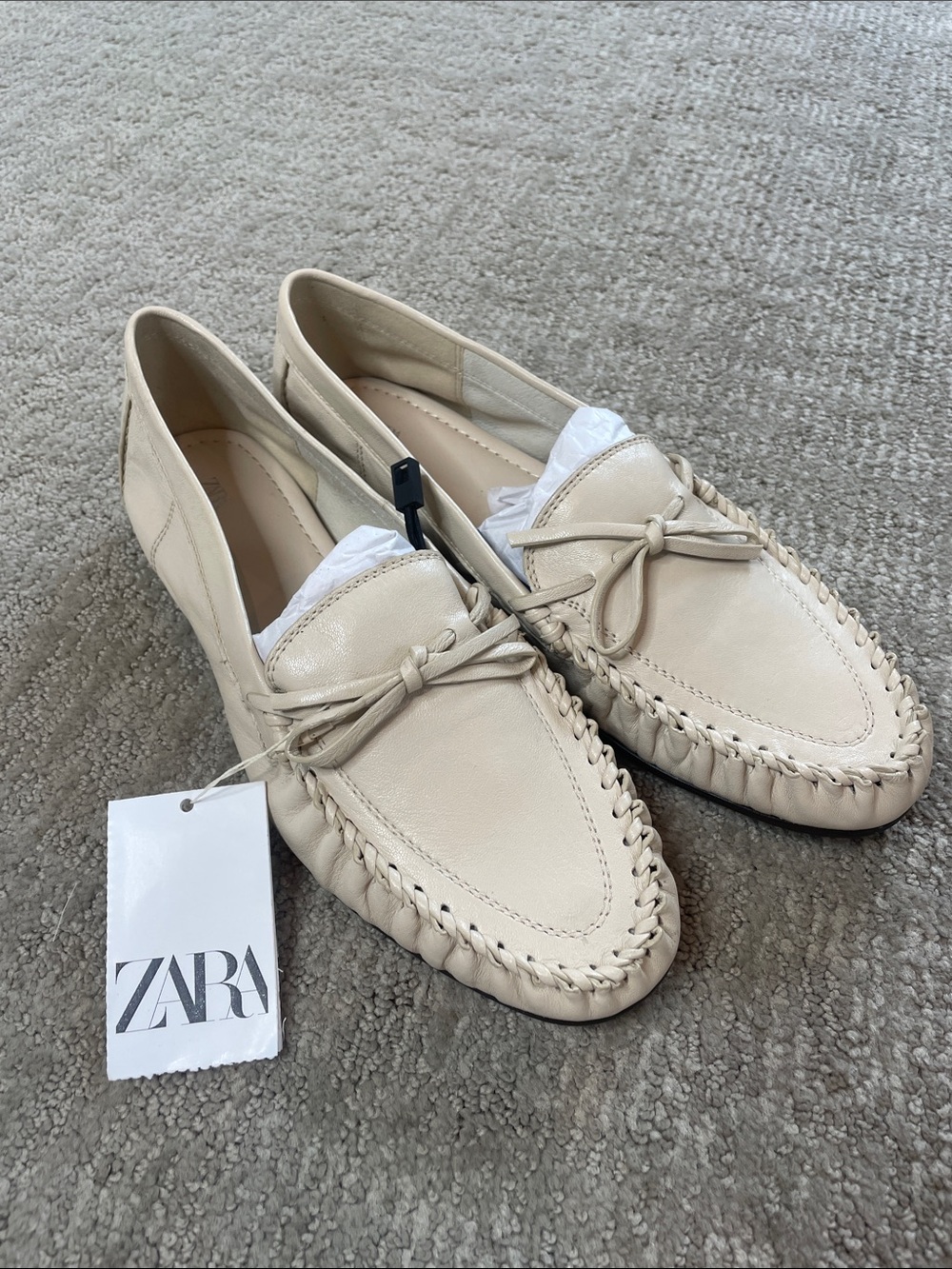 ZARA Beige Braided Leather Moccasins with Front Bow